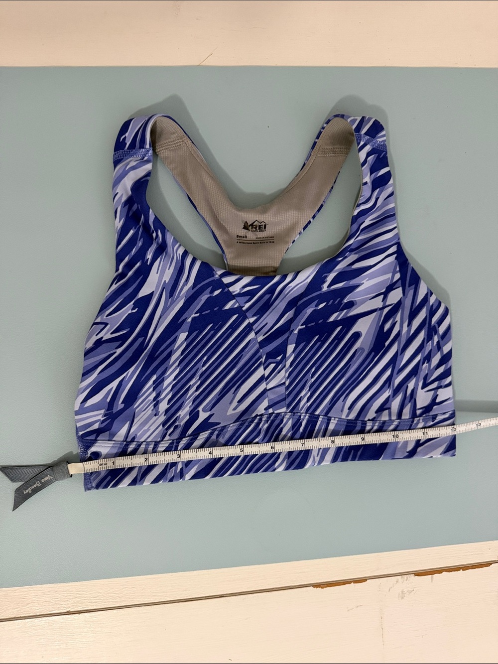 REI Co-op Women Purple Printed Sports Bra Size Small Excellent Condition
